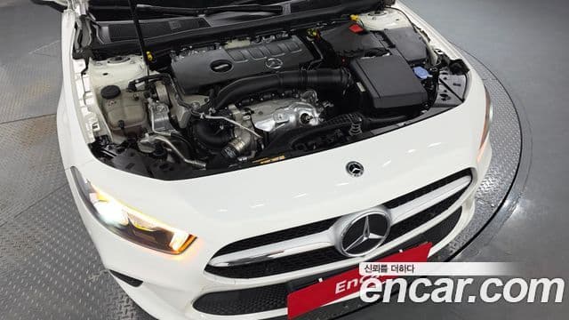 Mercedes-Benz A-Class 2022 — Photo 7/30