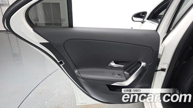 Mercedes-Benz A-Class 2022 — Photo 21/30