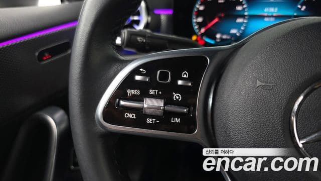 Mercedes-Benz A-Class 2022 — Photo 26/30