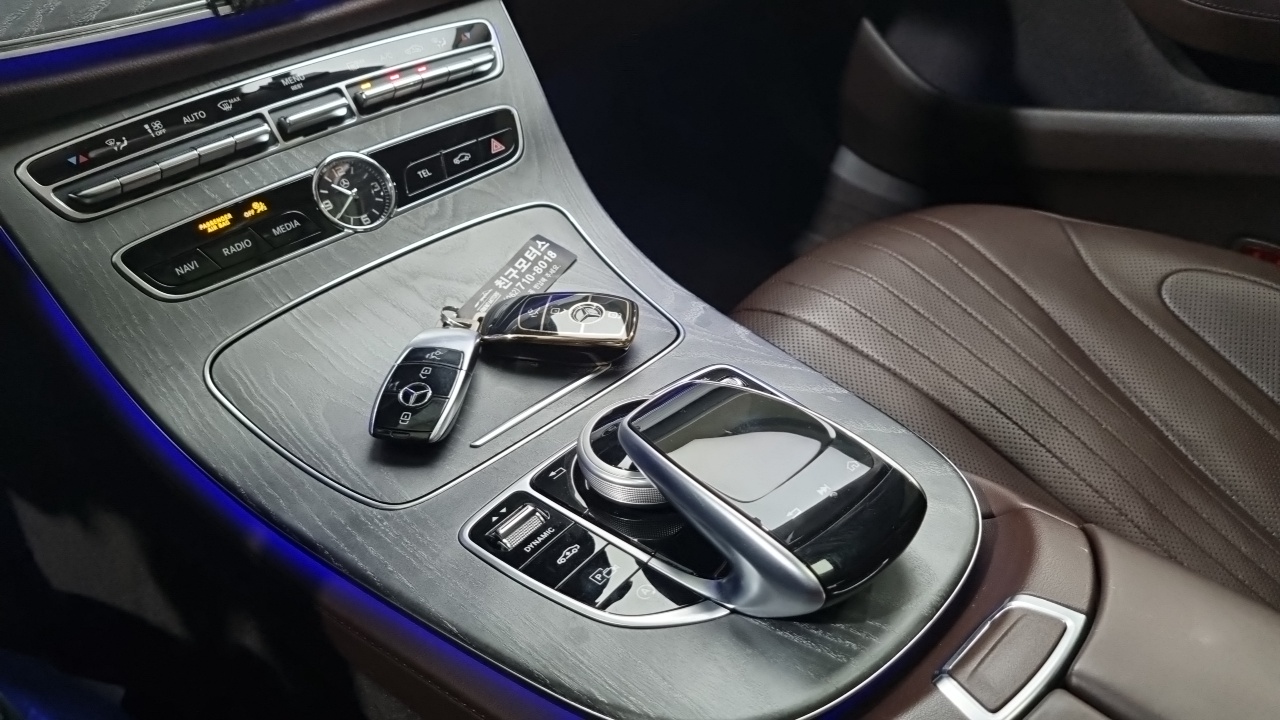 Mercedes-Benz CLS-Class 2020 — ფოტო 11/18