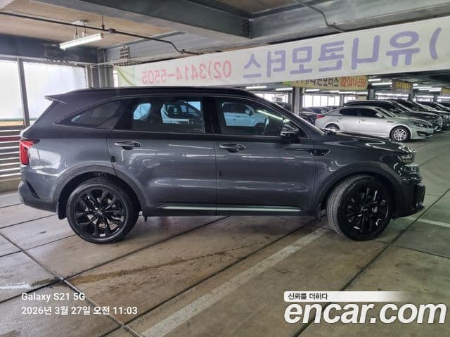 Kia Sorento 2021 — Фото 5/20
