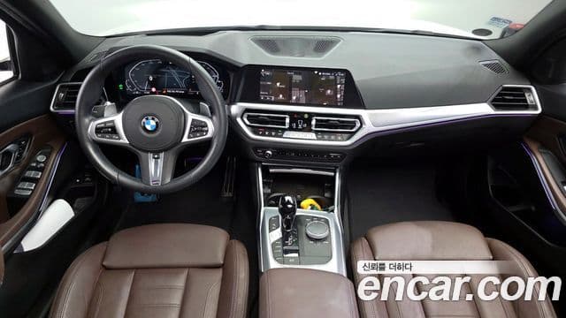 BMW 3 Series 2021 — ფოტო 7/20