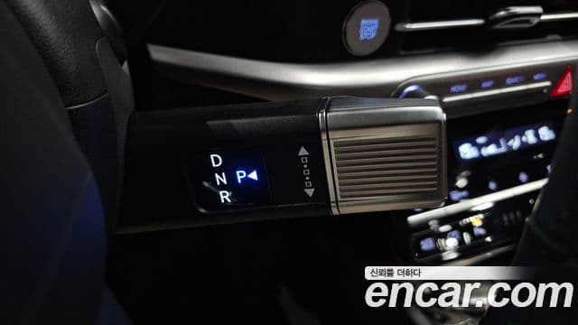 Hyundai Grandeur 2023 — Şəkil 9/20