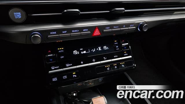 Hyundai Grandeur 2023 — Şəkil 17/20