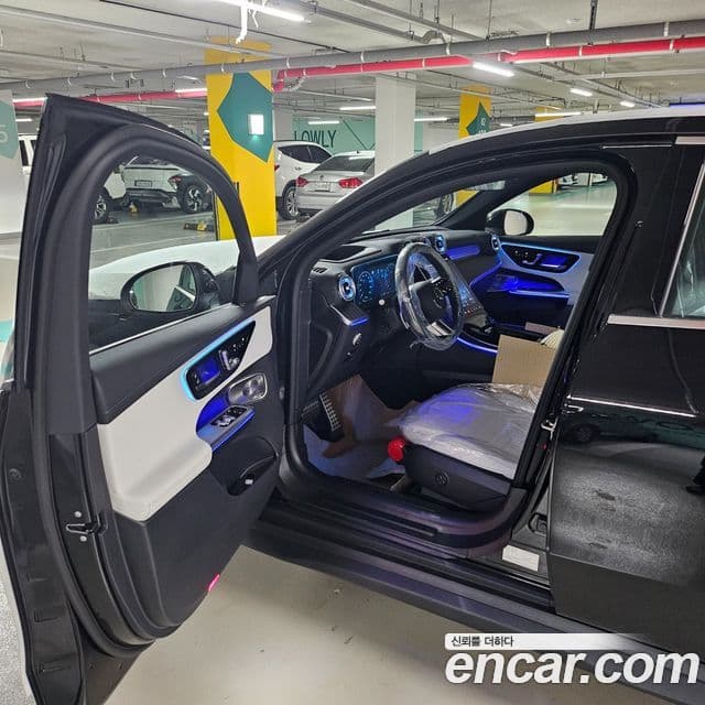 Mercedes-Benz GLC-Class 2026 — Şəkil 10/17