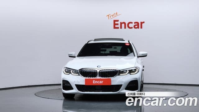 BMW 3 Series 2022 — ფოტო 3/20