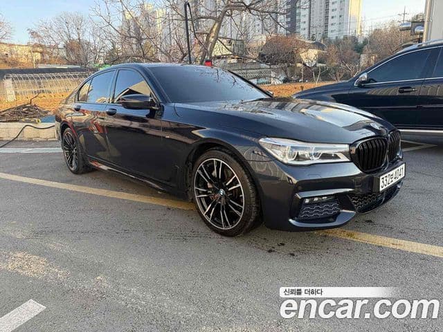 BMW 7 Series 2018 — Şəkil 5/19