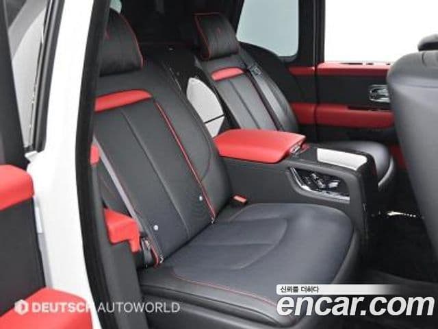 Rolls-Royce Cullinan 2024 — Şəkil 11/20