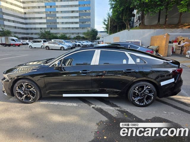 Kia K5 2026 — ფოტო 1/10