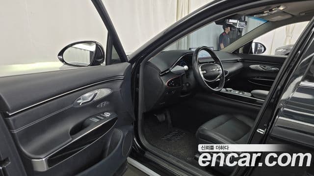 Genesis GV70 2022 — ფოტო 10/20