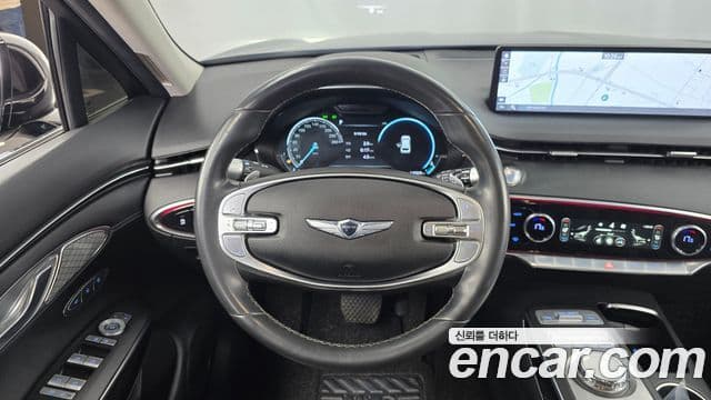 Genesis GV70 2022 — ფოტო 13/20