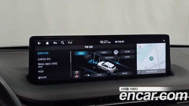Genesis GV70 2022 — ფოტო 15/20
