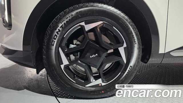Kia Sportage 2025 — ფოტო 4/20