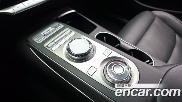 Genesis GV70 2021 — Şəkil 7/20