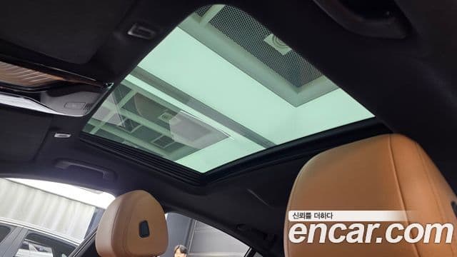 BMW 5 Series 2018 — Şəkil 17/20