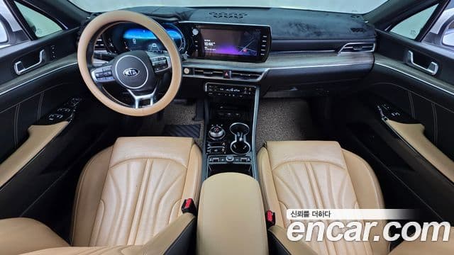 Kia K5 2021 — ფოტო 7/20