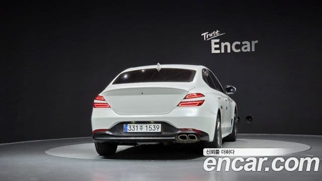 Genesis G70 2022 — ფოტო 4/20