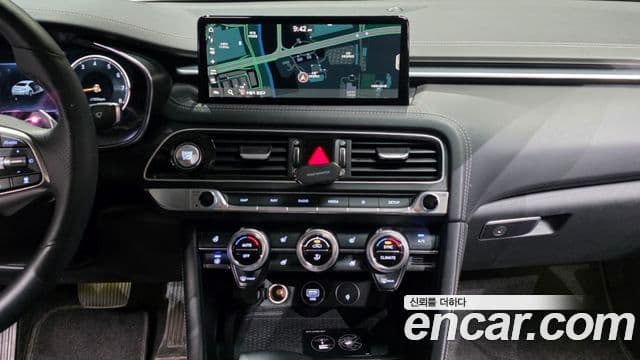 Genesis G70 2022 — ფოტო 14/20