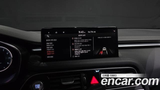 Genesis G70 2022 — ფოტო 16/20