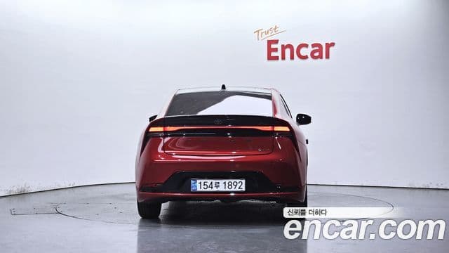 Toyota Prius 2024 — ფოტო 4/20