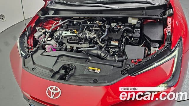 Toyota Prius 2024 — ფოტო 6/20