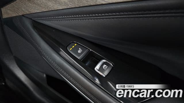 Kia K8 2021 — ფოტო 19/20