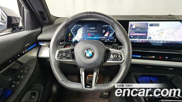 BMW 5 Series 2024 — Şəkil 13/20
