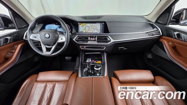 BMW X7 2022 — Фото 7/20