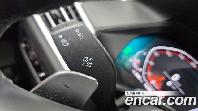 BMW X7 2022 — ფოტო 20/33