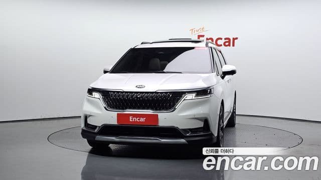 Kia Carnival 2020 — Фото 3/20