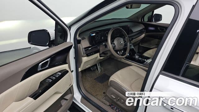 Kia Carnival 2020 — Фото 10/20