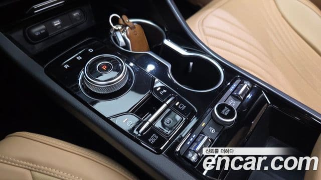 Kia K5 2020 — ფოტო 9/20