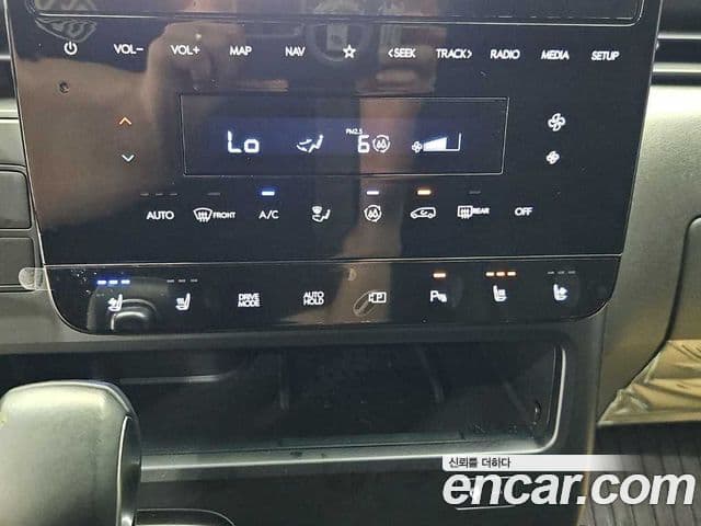 Hyundai Staria 2025 — Şəkil 8/20