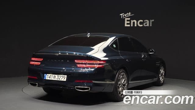 Genesis G80 2022 — Photo 14/20