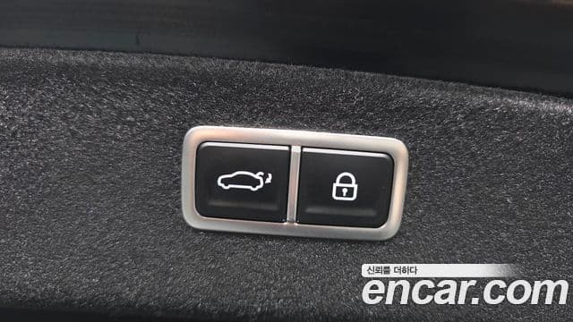 Genesis G80 2022 — Photo 11/20