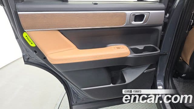 Hyundai Santa Fe 2025 — Şəkil 11/30