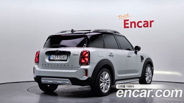 Mini Cooper Countryman 2021 — ფოტო 2/20