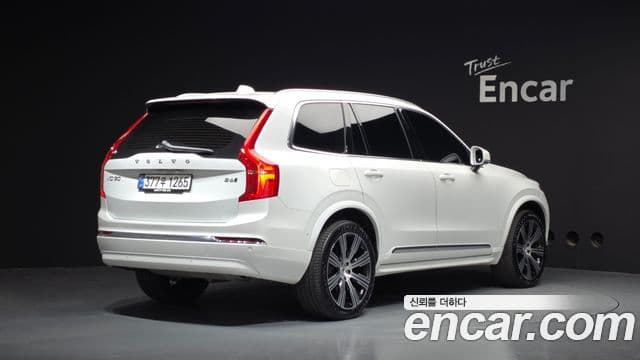 Volvo XC90 2025 — ფოტო 2/20