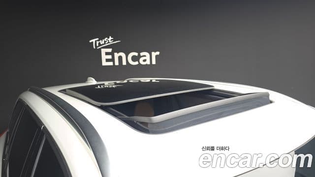 Volvo XC90 2025 — ფოტო 15/20