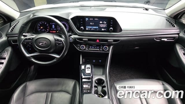 Hyundai Sonata 2019 — Фото 7/20
