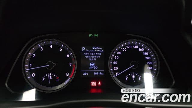 Hyundai Sonata 2019 — Фото 8/20