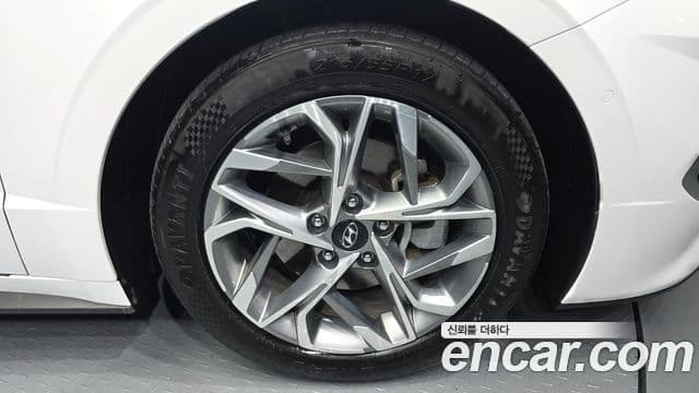 Hyundai Sonata Hybrid 2019 — ფოტო 22/37