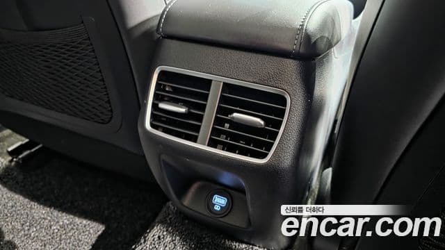 Hyundai Sonata Hybrid 2019 — ფოტო 28/37