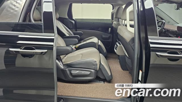 Kia Carnival 2025 — ფოტო 11/20