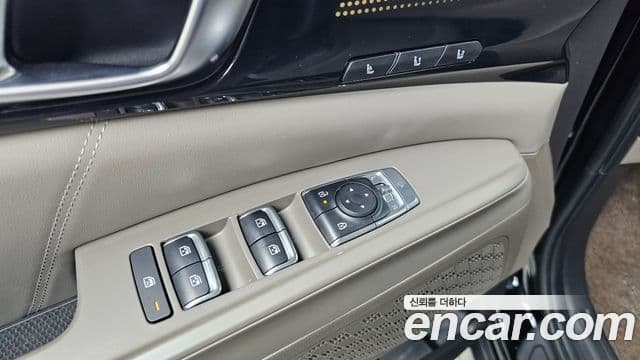 Kia Carnival 2025 — ფოტო 29/33