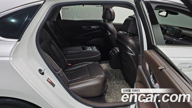 Kia The K9 2019 — ფოტო 11/20
