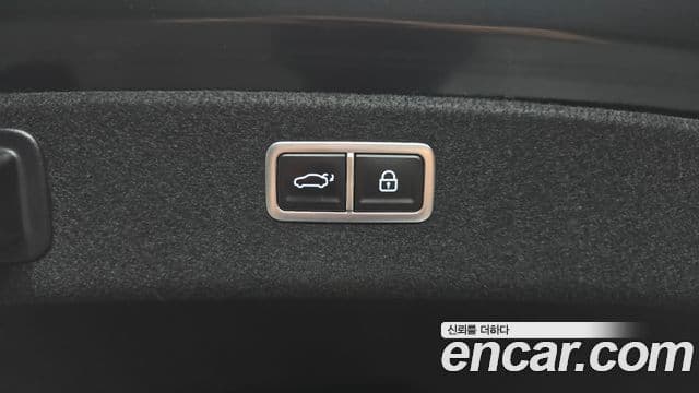 Genesis Electrified G80 2022 — Şəkil 17/20
