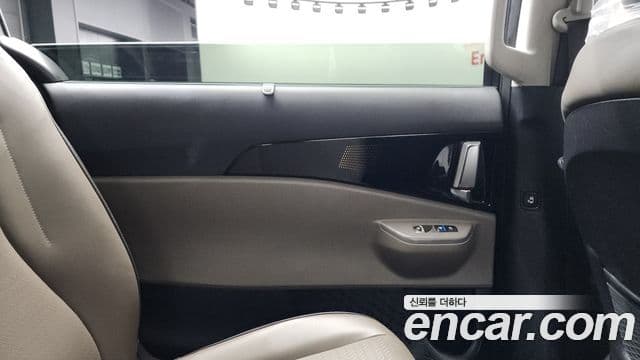 Kia Carnival 2023 — Şəkil 1/39