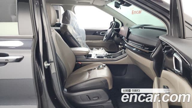 Kia Carnival 2023 — Şəkil 4/39