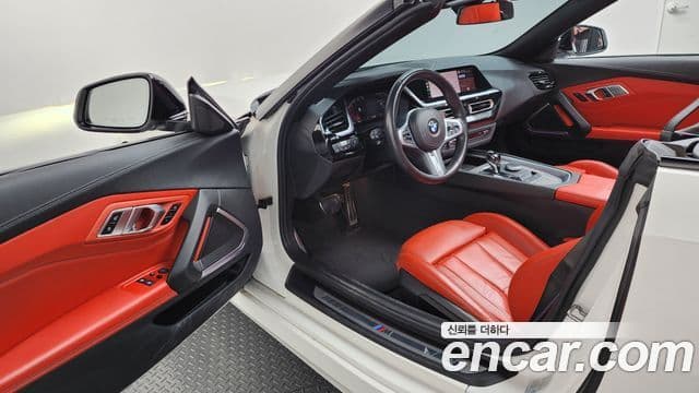 BMW Z4 2019 — Şəkil 10/20